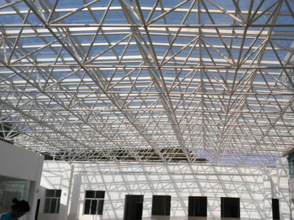 锡林格勒盟管桁架加工中生产环节哪些需要注意？