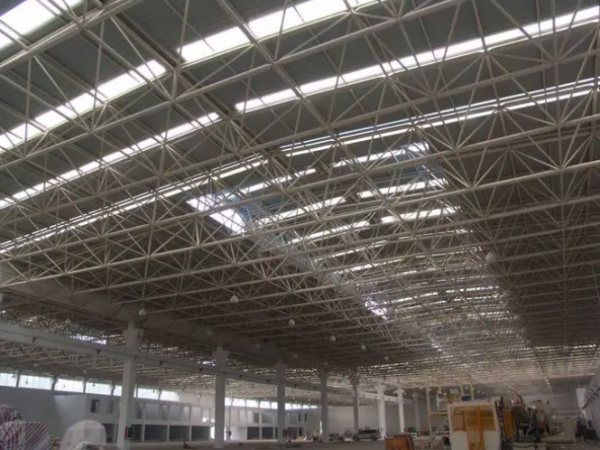 锡林格勒盟网架工程施工中需要注意哪些事项?