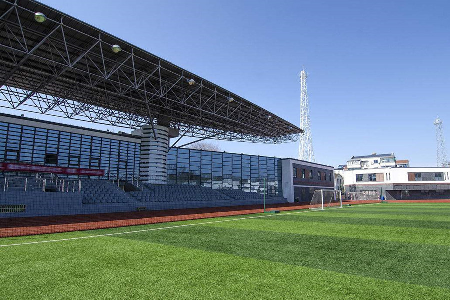 锡林格勒盟体育场看台网架工程